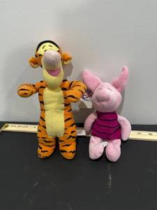 lot 1009 image: 10 Tiger Plush & 8 Bean Bag Piglet
