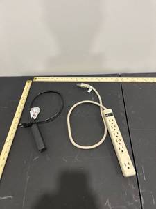 lot 1014 image: Bundle of 2 Power Strips (Tested Working)