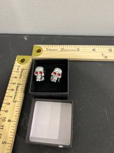 lot 1066 image: Skull Themed Tire Valve Caps