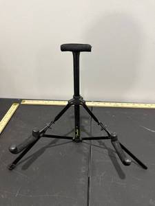 lot 1072 image: Genuine Fender Mini Electric Guitar Stand