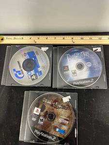 lot 1082 image: Bundle of 3 PlayStation & PlayStation 2 Games (See Pictures for Titles)