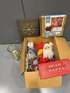 lot 1087 image: Big Bundle of Christmas Ornaments, Decor, Bags, Bows, & More