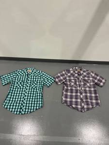 lot 1093 image: Bundle of 2 Wrangler Pearl Snap Multicolor Plaid Western Wear Shirt Rodeo USA (Mens Medium) See Pictures for Dimensions