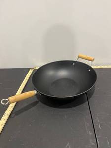 lot 1151 image: Steel Stir Fry Wok Pan