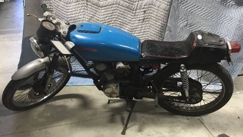 lot 2052 image: TRUE BARN FIND  RACING Honda Motorcycle  - Cafe Bike BID NOW