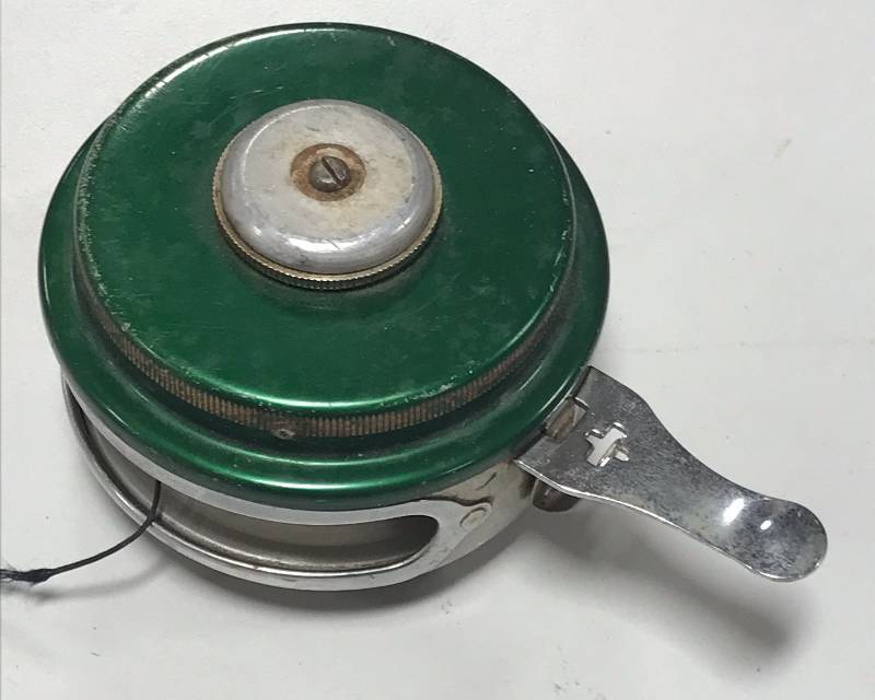lot 1016 image: Vintage Shakespeare Fishing Reel - OK Automatic - No. 1821