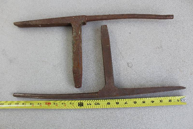 lot 4395 image: Vintage Blacksmith  Tin Smith Forming Stake - see photos
