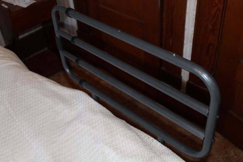 lot 4471 image: Fold Down, Adjustable Length, Bed Rail