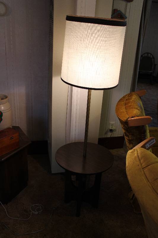 lot 4484 image: Floor Table Lamp - Neat