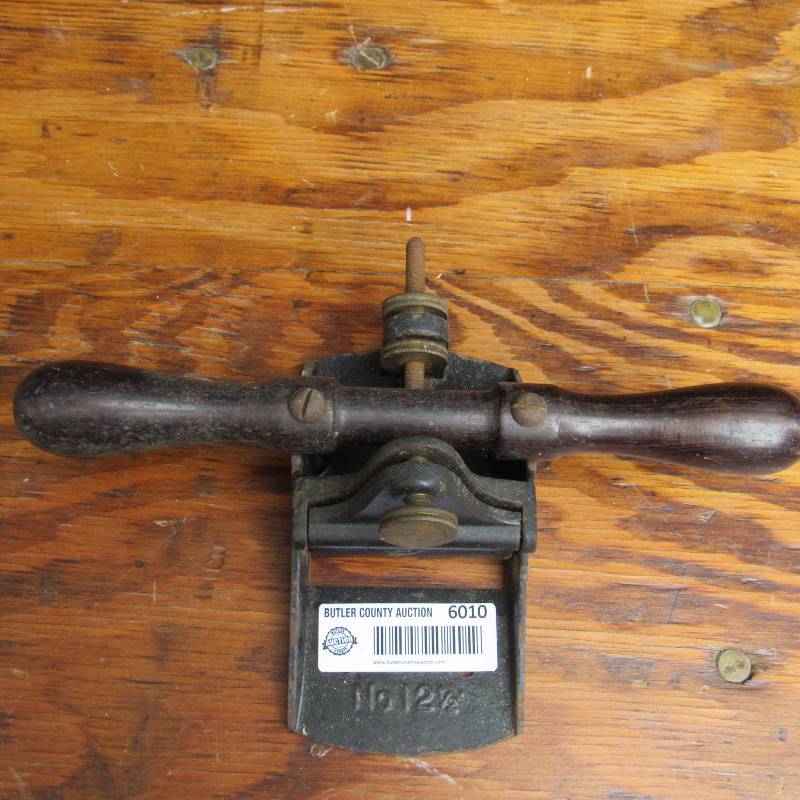 lot 6010 image: No 12-12 scraper plane missing blade