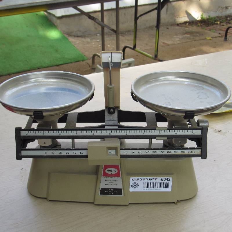 lot 6042 image: OHAUS - Harvard Trip Balance Scale - 2 kg  5 lb. Capacity - Nice