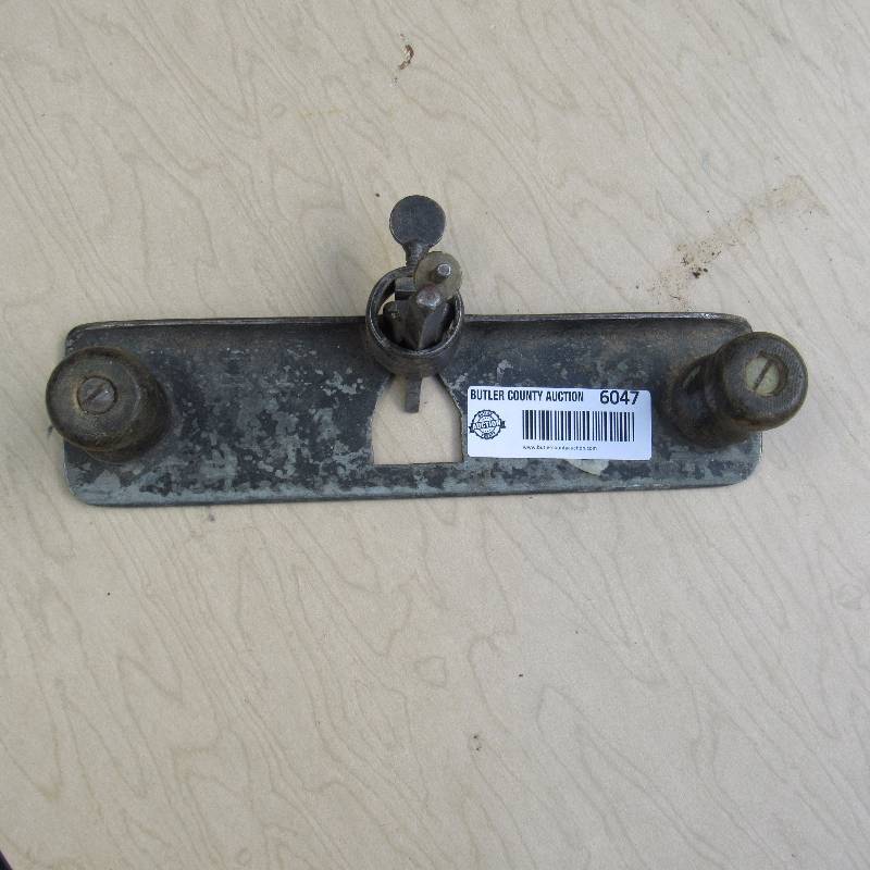 lot 6047 image: Shaper Plane Shaver - no markings - primitive