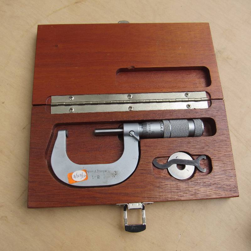 lot 6076 image: Brown and Sharpe Micrometer - 1- 2 in  wooden box with outer cardboard original box too