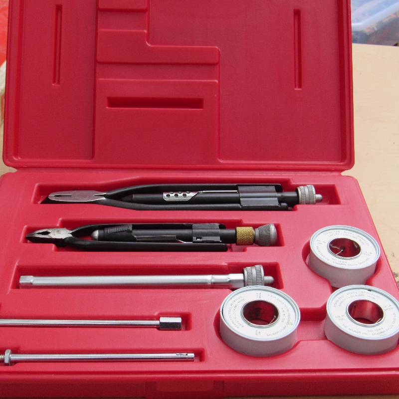 lot 6079 image: Milbar Professional Safety wiring kit -  # 105W  - Made in U.S.A. In original case - appears to be complete