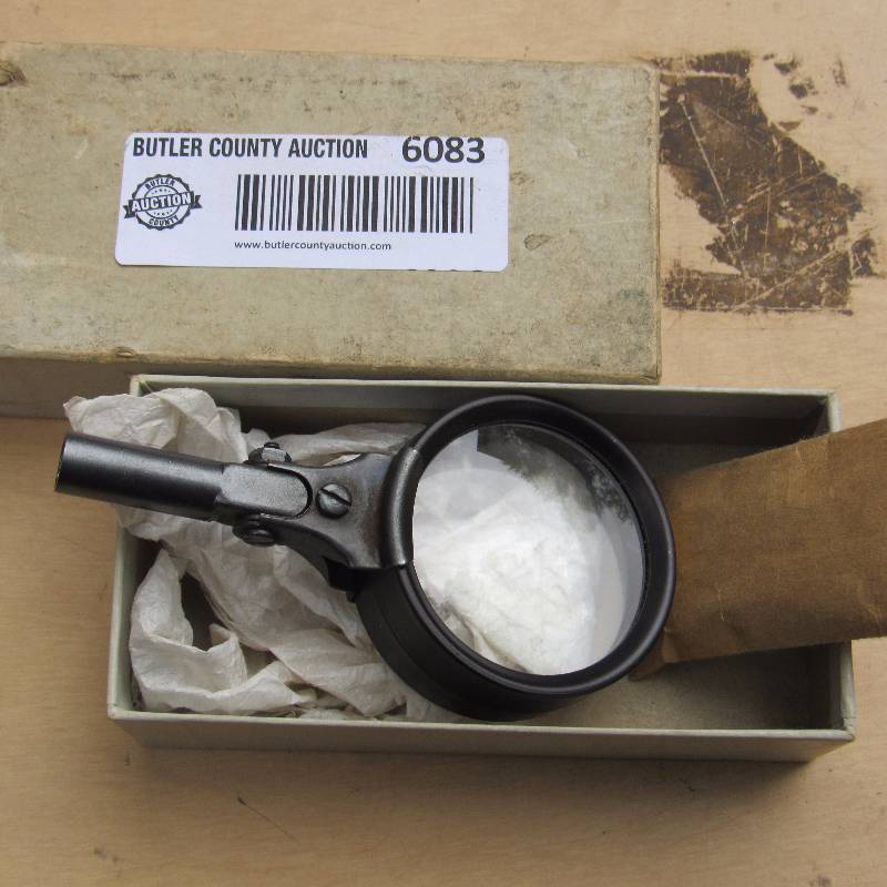 lot 6083 image: Lufkin - 5 power magnifying glass