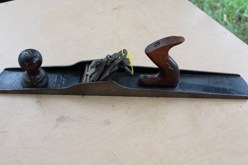 lot 2275 image: Wood Plane Sargent VBM 772