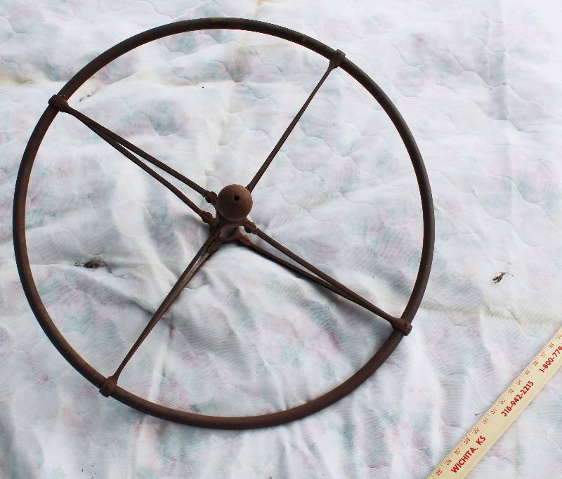 lot 2323 image: Vintage Metal Ring w cross braces - appears to be from an old clothing rack - Get creative
