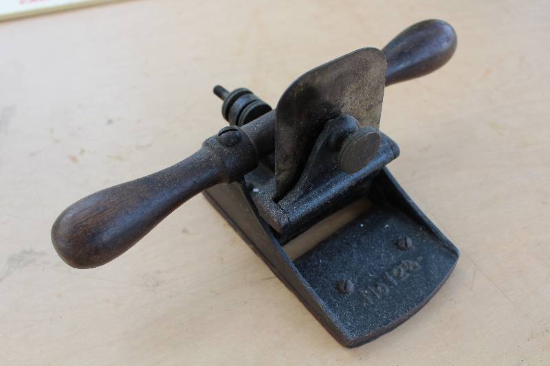 lot 2342 image: Scraper Plane - No 12-12