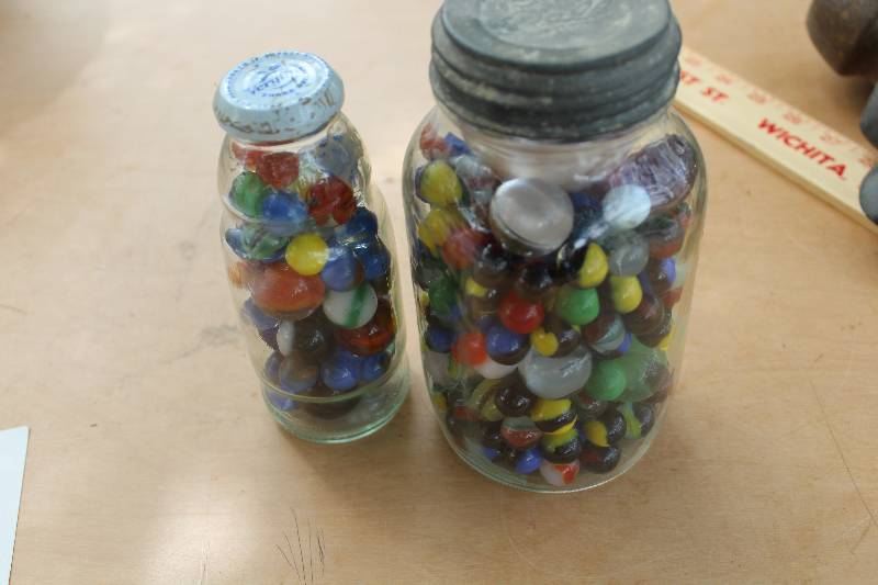 lot 2350 image: Lot of 2 jars of marbles - see photo