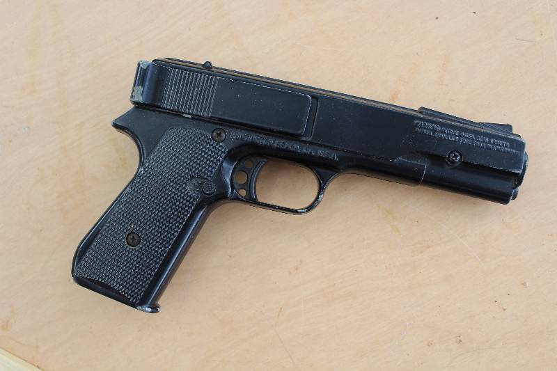 lot 2355 image: BB Gun - Marksman Repeater - BB Cal. (4.5mm) .177 Cal.