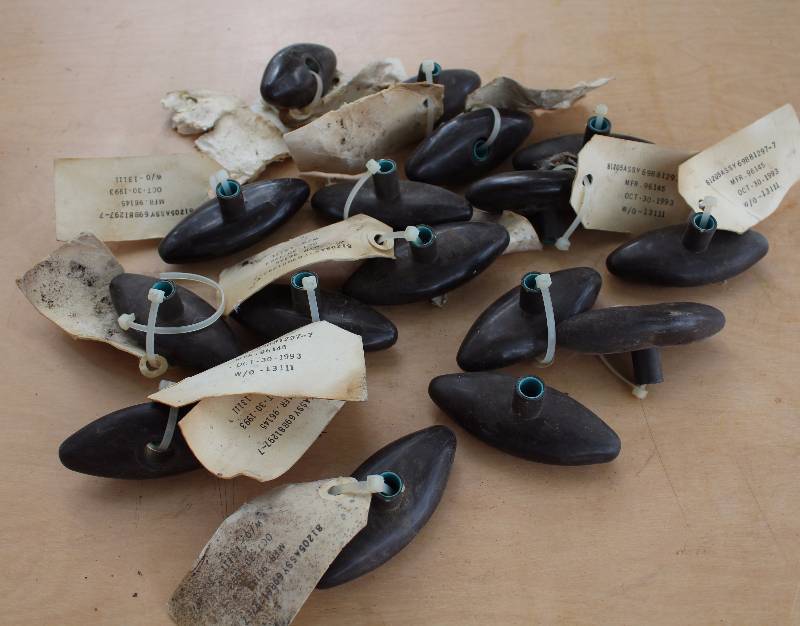 lot 2367 image: Lot of 16 - Handles  Door knobs - appear to be vintage - come check at the inspection