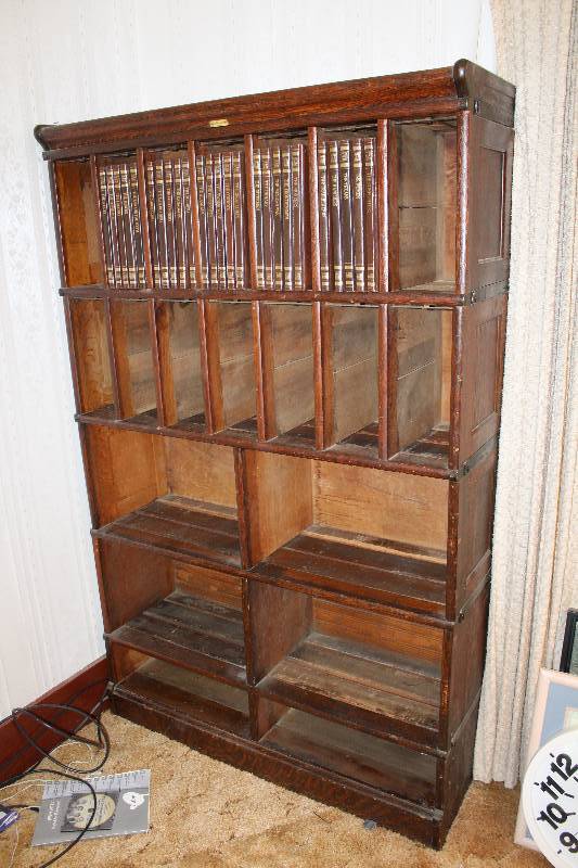 lot 4737 image: Stacking Book Shelf - Vintage - Beautiful Style - Tag says SOLD BY THE NEWS COMPANY Hutchinson, Kansas - WOW