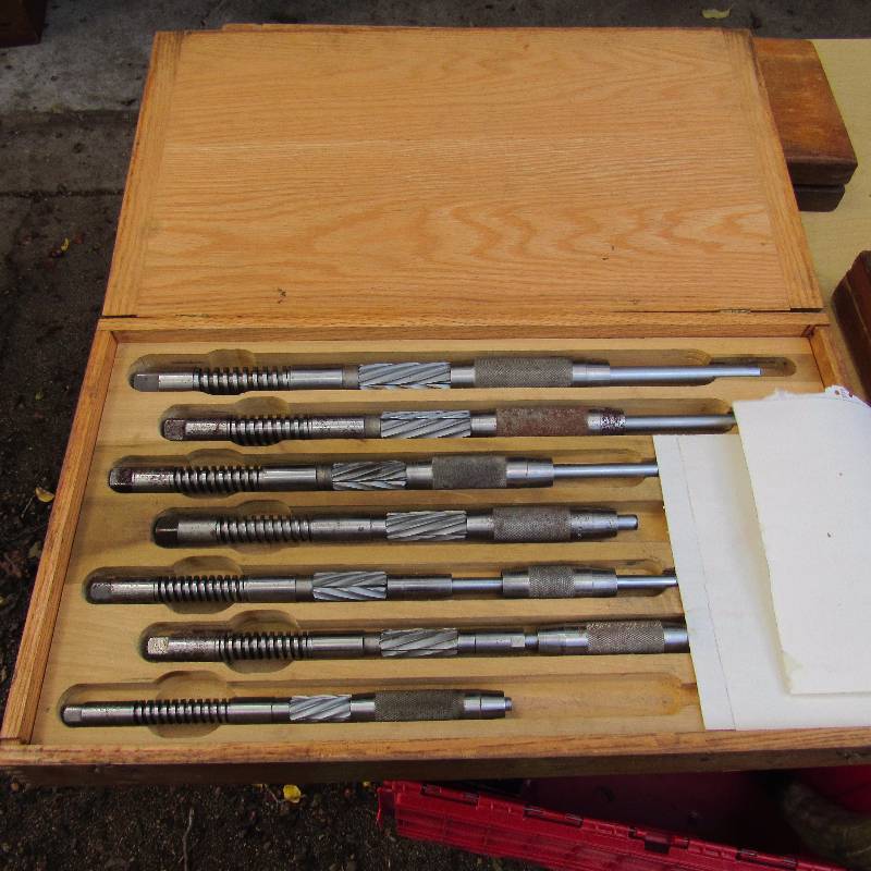lot 4664 image: Lempco  - 7 piece set Dual Spiral Reamers