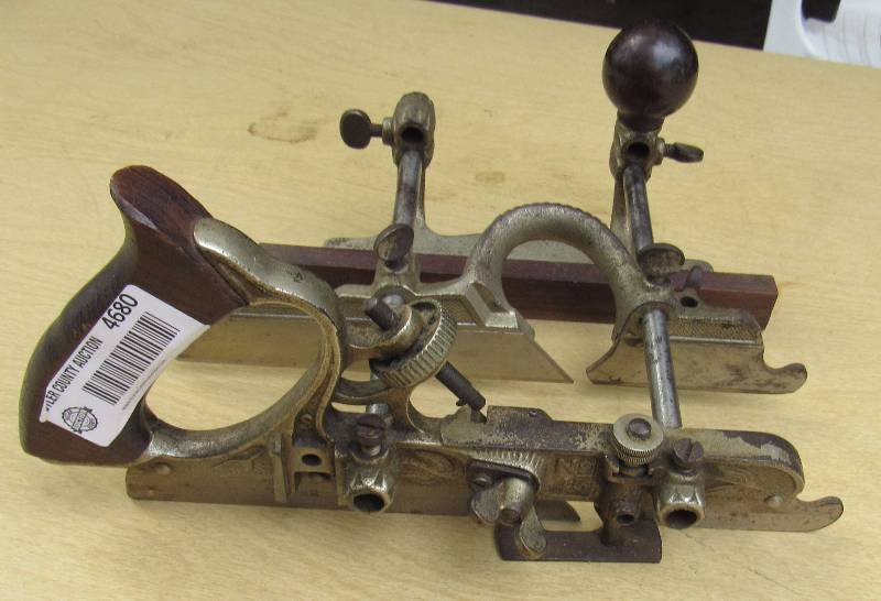 lot 4680 image: Vintage Plane Tool - No 45 - AWESOME