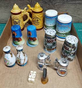 lot 5002 image: Lot Of 7 Vintage CeramicMetal Salt And Pepper Shaker Pairs With Miniatures