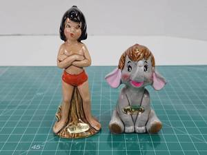 lot 356 image: 1964 Disneys Jungle Book Mowgli & Hathi Salt & Pepper Shakers