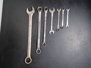 lot 407 image: Lot of Vintage Craftsman Wrenches - Includes Combination, Box-End & Other Types - 7 Pieces