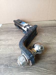 lot 5100 image: Tow Smart 5,000 lb. 3-14 in. Drop X-Mount Ball Mount Hitch