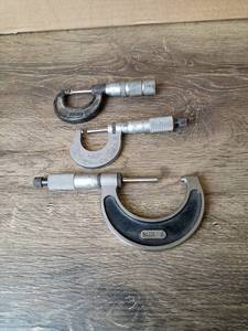 lot 5103 image: Lot Of 3 Starrett Outside Micrometers Metric Mechanist Tools
