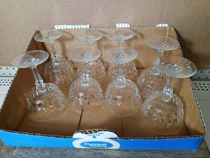 lot 5113 image: Lot Of 8 Durand Crystal Chantelle Champagne Tall Sherbet Glasses