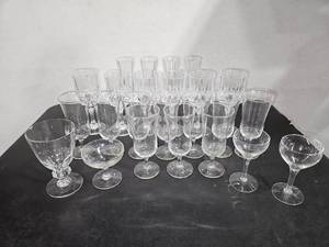 lot 436 image: 24 Assorted GlassCrystal Stemware Glasses
