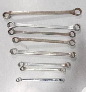 lot 5128 image: Lot of 8 Box-End Wrenches