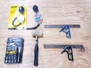 lot 5136 image: Antifreeze & Battery Tester Small Tool Set, Mallet & Vintage Johnson 12 Square & a VTG Craftsman Heart-Shaped 12 Machinist Square & Level �� Made in USA