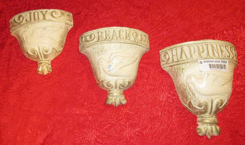 lot 7939 image: Vintage Wall Decorations - 1978 - Joy Reece - Happiness Royal Creations - Engraved - Great Condition