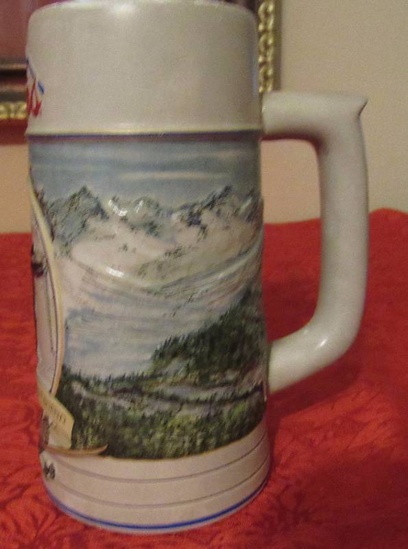 lot 7984 image: COORS BEER - Rocky Mountain Legend Series 1991 Brazil  Mug D8480