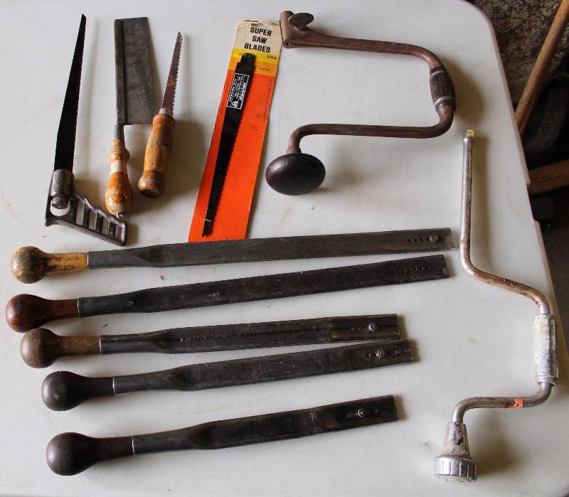 lot 4290 image: Lot of Saws and Misc. Tools - see photo for QTY and STYLE