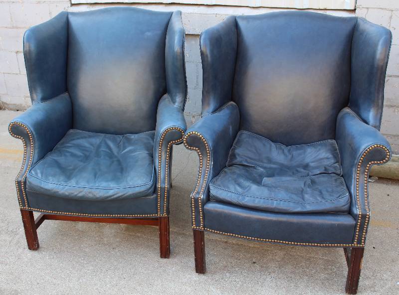 lot 6223 image: Lot of 2 Wing Back Leather Chairs