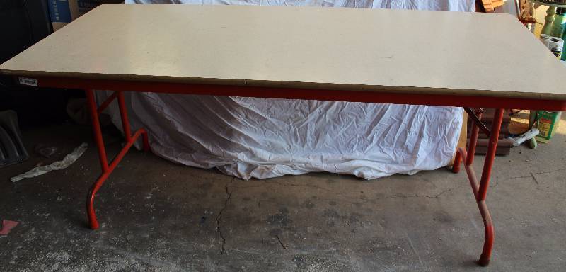 lot 6106 image: Folding Table - 6 Orange