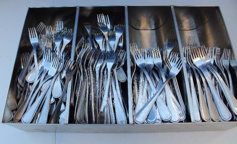lot 6129 image: Lot of Hors doeuvre Appetizer Forks - More than 300 Flatware Tray Included