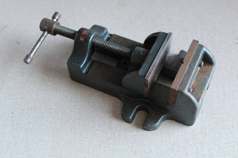 lot 6157 image: Craftsman 3 Machinist Vice - nice See Photos