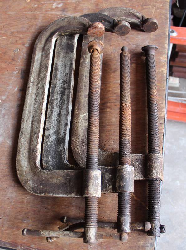 lot 6192 image: Lot of 3 Hargrave 12 #44 C - Clamps - Great Find