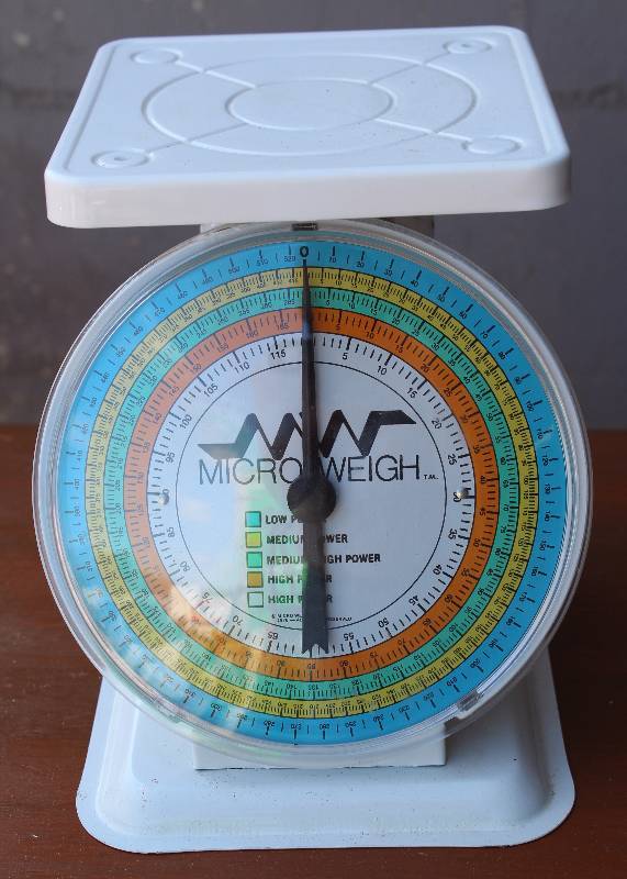 lot 6207 image: MICROWEIGH - Scale - See Photos for Dial Increments - Looks to be in good shape