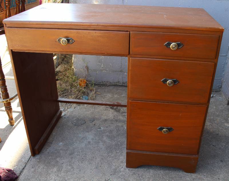 lot 6209 image: Knee Hole - Solid Wood Desk - 34 wide - Four Drawers - Great for Students, crafting or sewing