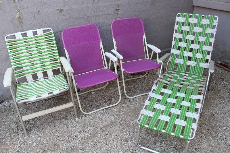 lot 6224 image: Lot of 4 Folding Lawn Chairs - Cool