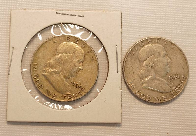 lot 4582 image: Lot of 2 Franklin Half Dollars - Years 1960 & 1961
