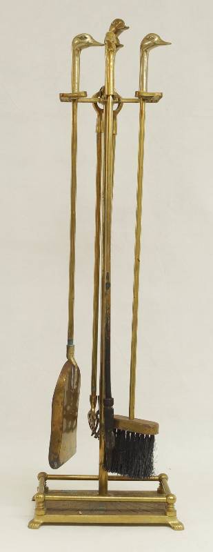 lot 1173 image: Awesome 5 piece Set of Fireplace Set - Duck Heads - Includes Stand see photo